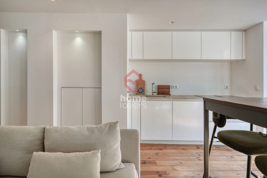 Apartamento T1 para Venda em Misericórdia Foto 12