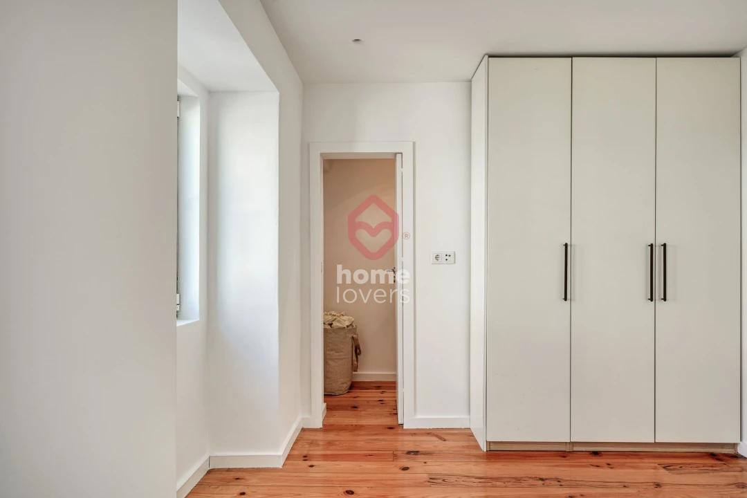 Apartamento T1 para Venda em Misericórdia Foto 19