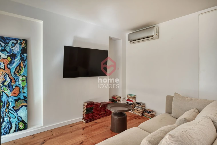 Apartamento T1 para Venda em Misericórdia Foto 10