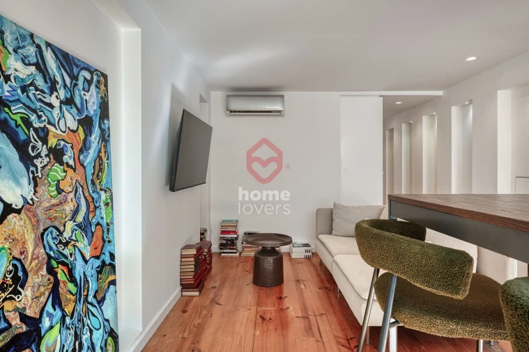 Apartamento T1 para Venda em Misericórdia Foto 9