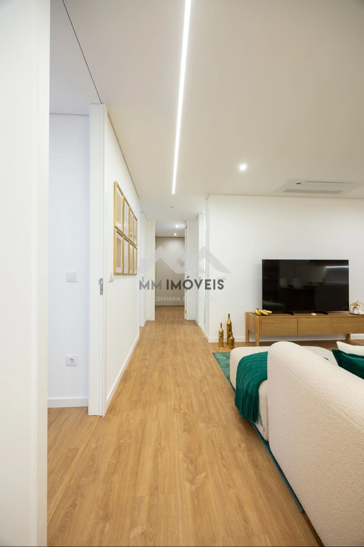 Apartamento T3 para Venda em Paredes Foto 16
