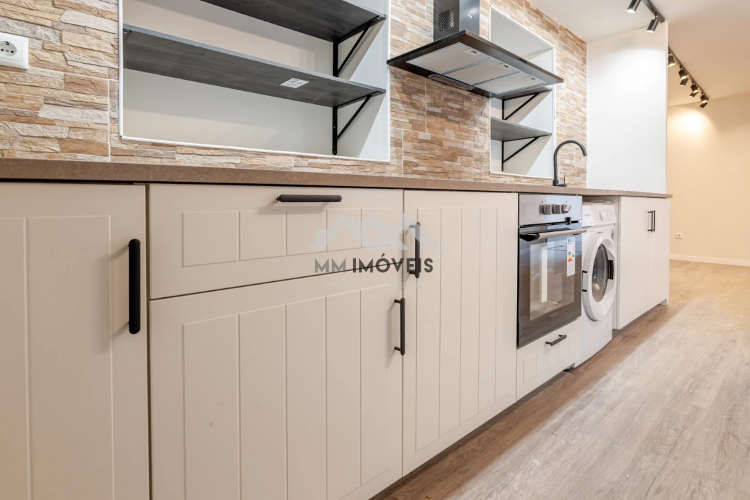 Apartamento T1 para Venda em Bonfim Foto 17