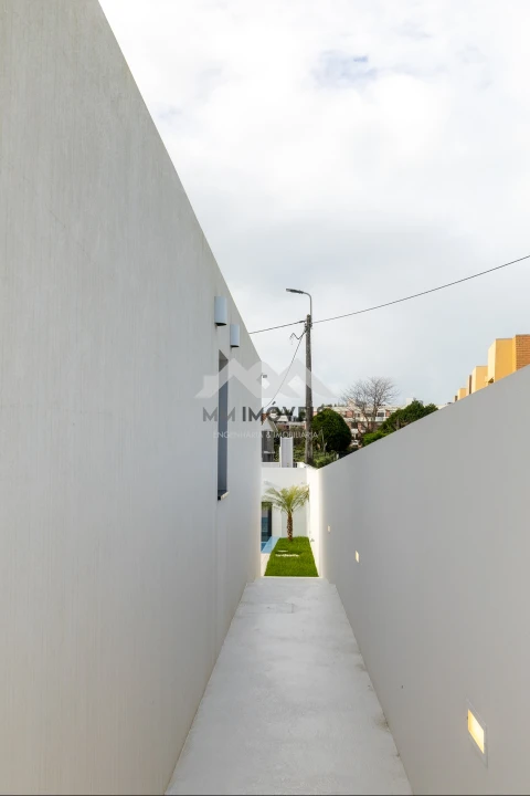 Moradia T3 para Venda em Santa Marinha e São Pedro da Afurada