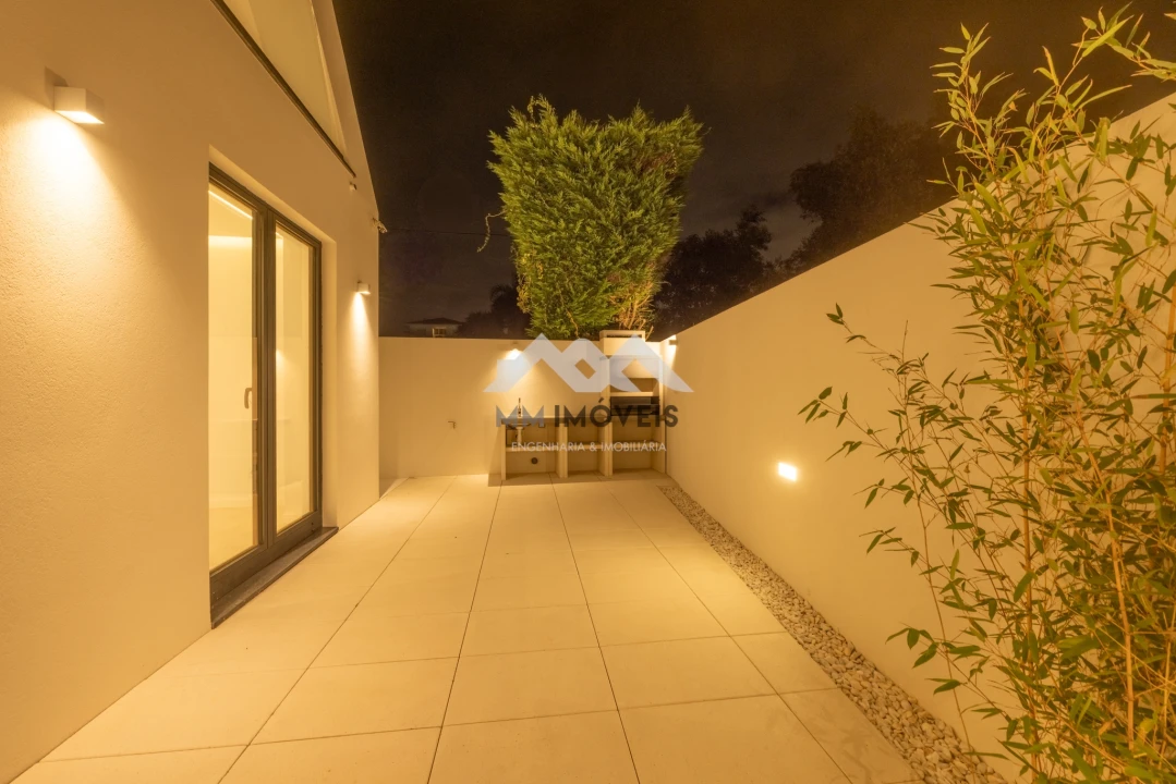 Moradia T3 para Venda em Santa Marinha e São Pedro da Afurada Foto 101