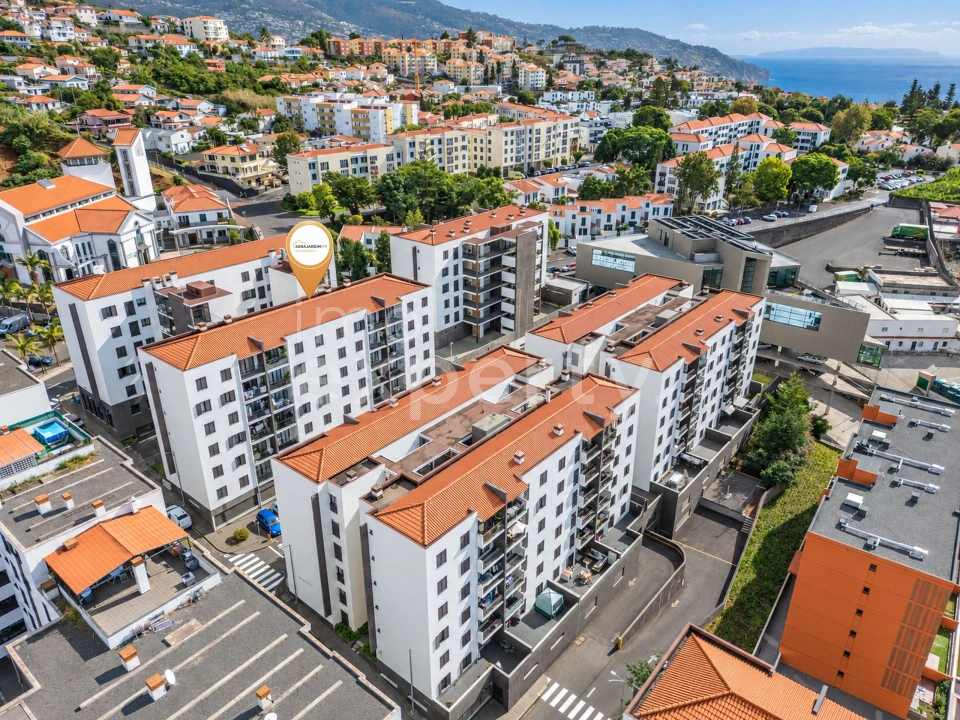 Apartamento T1 para Venda em São Martinho Foto 31