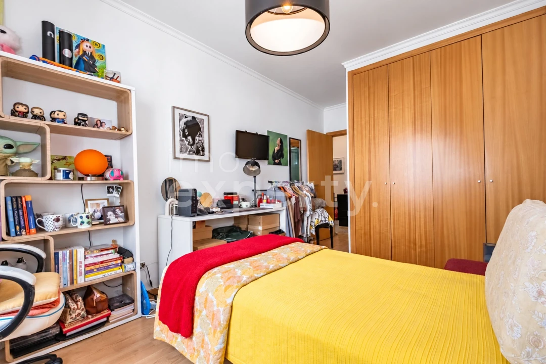 Apartamento T1 para Venda em São Martinho Foto 8