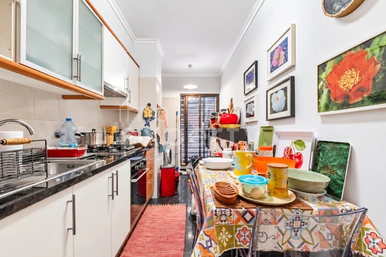 Apartamento T1 para Venda em São Martinho Foto 12