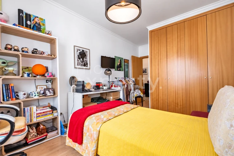 Apartamento T1 para Venda em São Martinho Foto 8