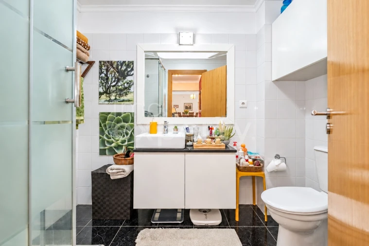 Apartamento T1 para Venda em São Martinho Foto 10