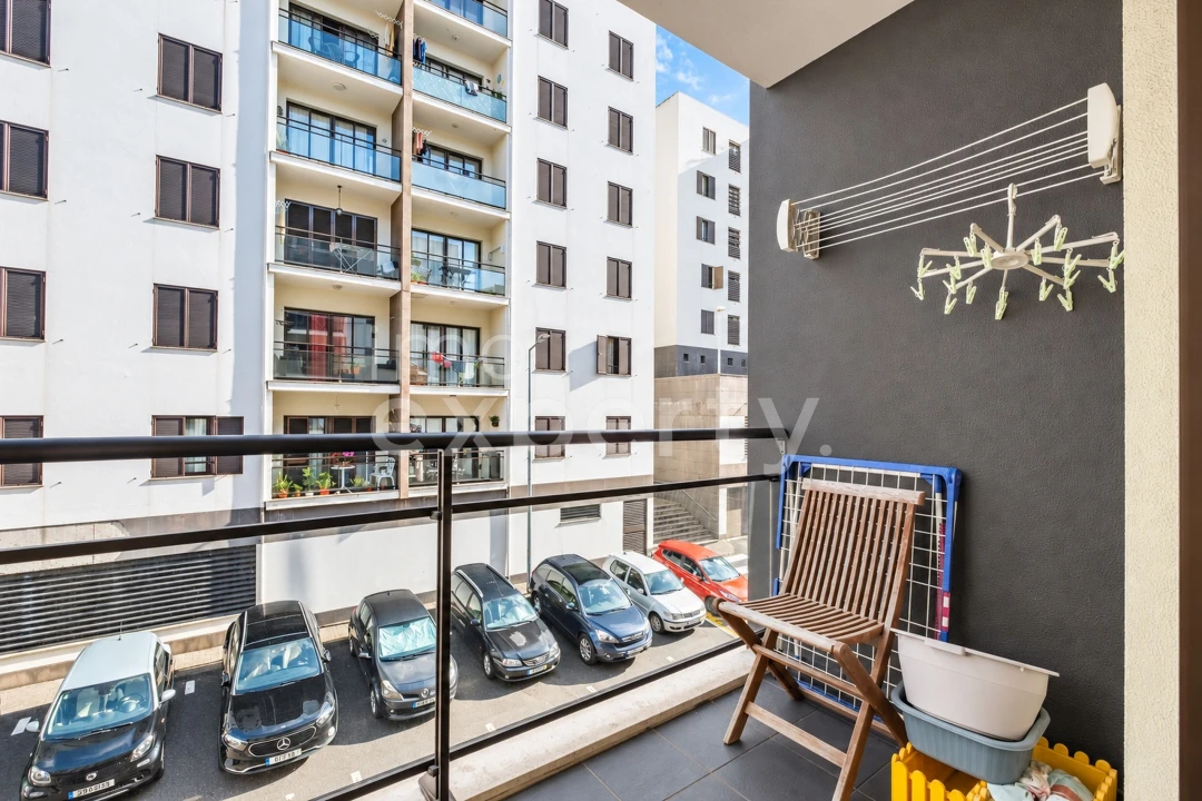 Apartamento T1 para Venda em São Martinho Foto 23