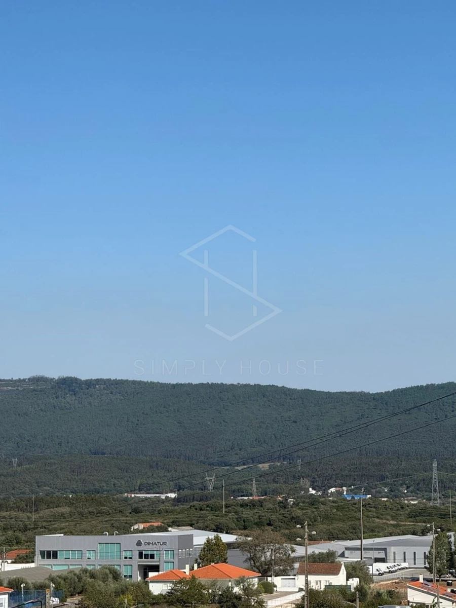 Apartamento T3 para Venda em Turquel Foto 23