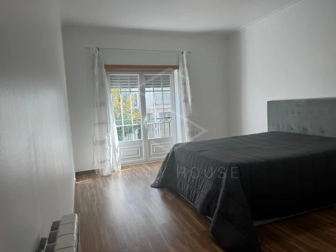 Apartamento T3 para Venda em Turquel Foto 19