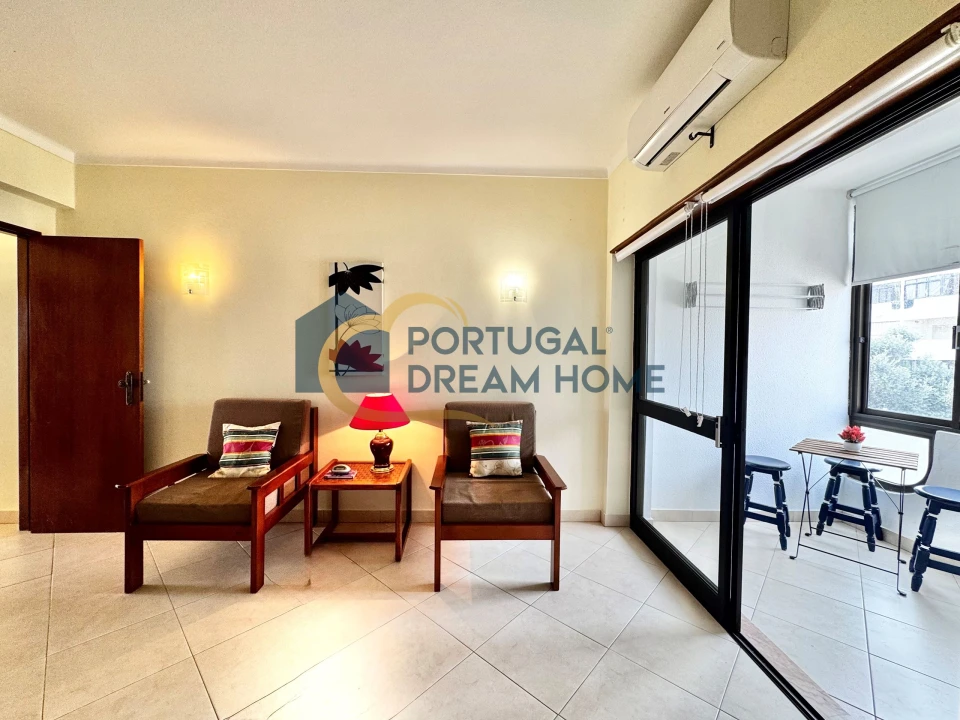 Apartamento T1 para Venda em Albufeira e Olhos de Água Foto 8
