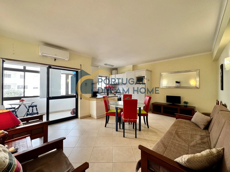 Apartamento T1 para Venda em Albufeira e Olhos de Água Foto 7