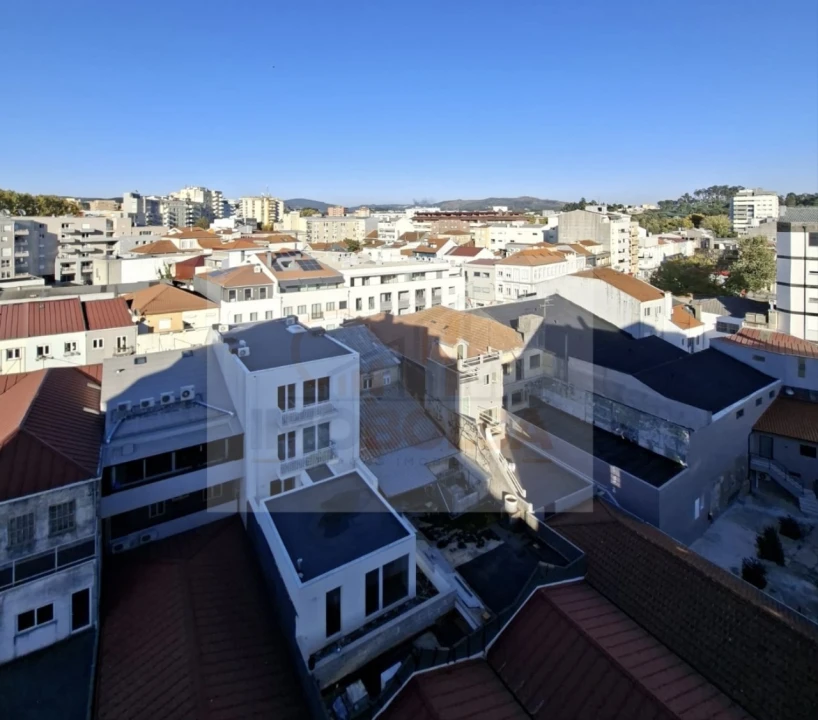 Apartamento T4 para Venda em Vila Nova de Famalicão e Calendário Foto 5