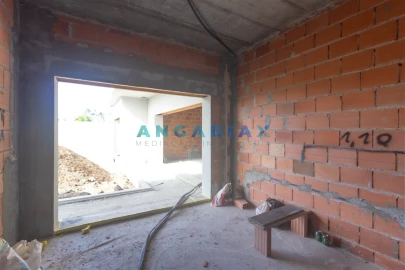 Moradia T4 para Venda em Pataias e Martingança
