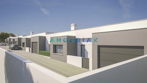 Moradia T4 para Venda em Pataias e Martingança