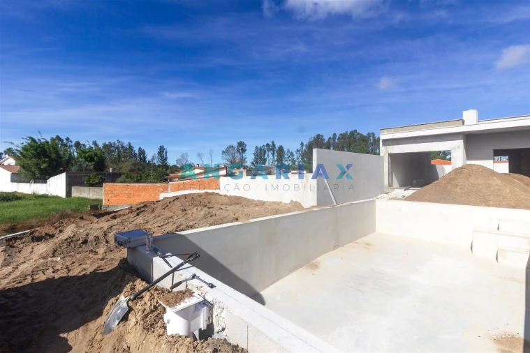 Moradia T4 para Venda em Pataias e Martingança Foto 6
