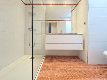 Apartamento T5 para Venda em Canidelo