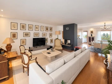 Apartamento T5 para Venda em Canidelo