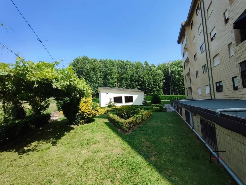 Apartamento T3 para Venda em Rio Tinto Foto 24