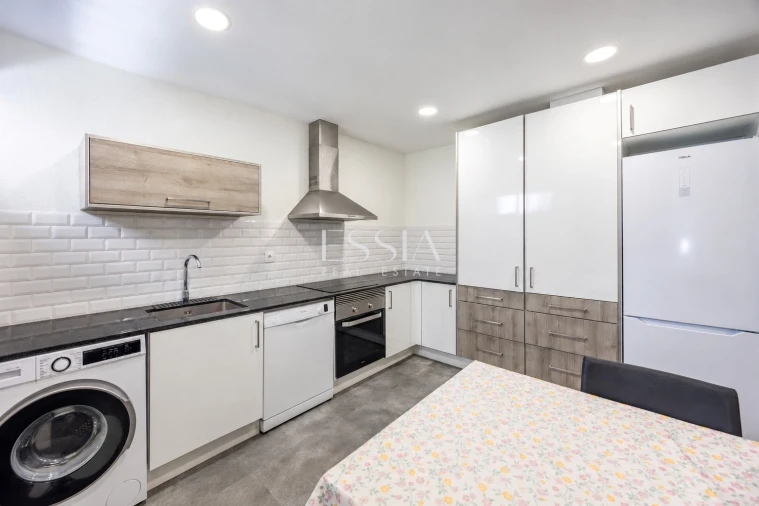 Apartamento T2 para Venda em Cedofeita, Santo Ildefonso, Sé, Miragaia, São Nicolau e Vitória Foto 7