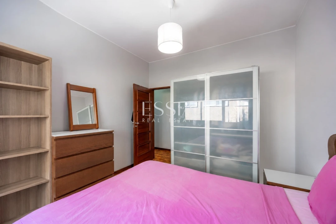Apartamento T2 para Venda em Cedofeita, Santo Ildefonso, Sé, Miragaia, São Nicolau e Vitória Foto 15