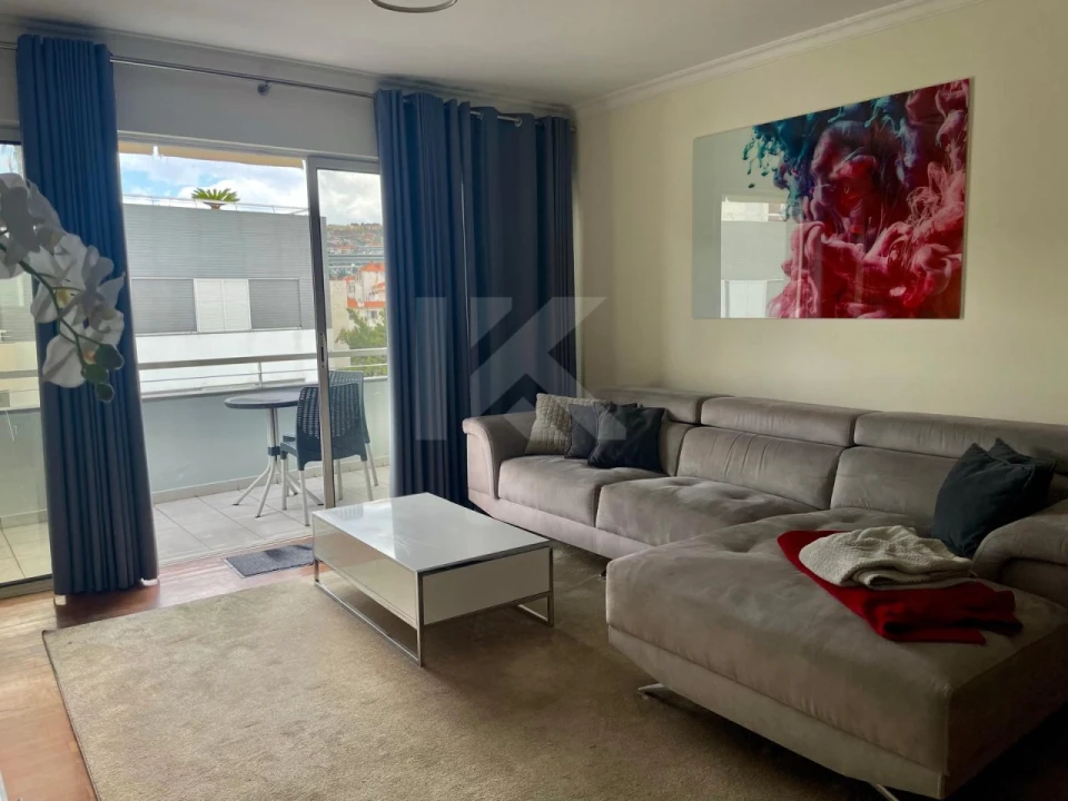 Apartamento T3 para Arrendamento em Funchal (Se) Foto 6