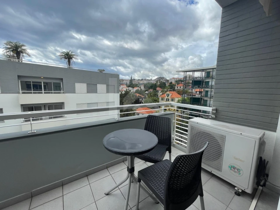 Apartamento T3 para Arrendamento em Funchal (Se) Foto 14