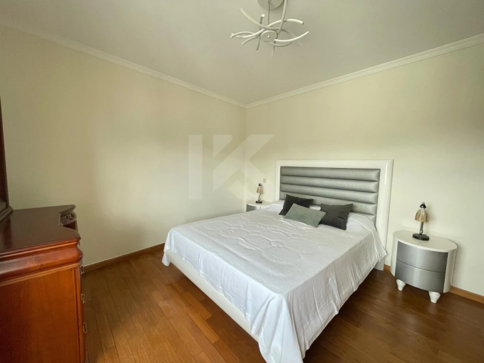 Apartamento T3 para Arrendamento em Funchal (Se) Foto 19