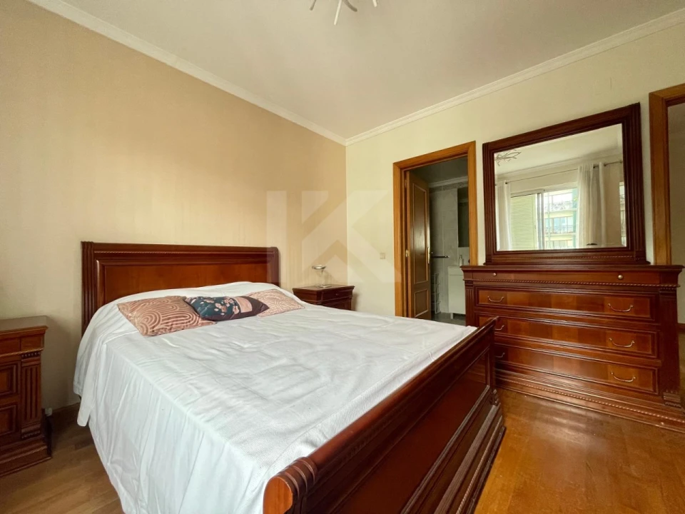 Apartamento T3 para Arrendamento em Funchal (Se) Foto 23
