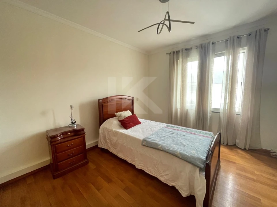 Apartamento T3 para Arrendamento em Funchal (Se) Foto 27
