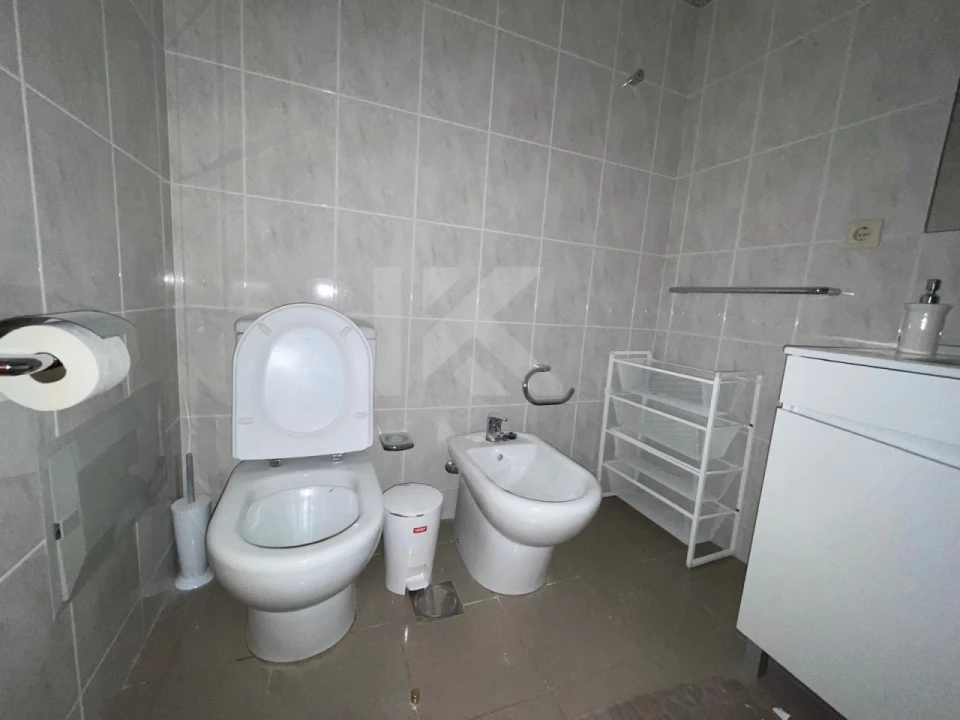 Apartamento T3 para Arrendamento em Funchal (Se) Foto 30