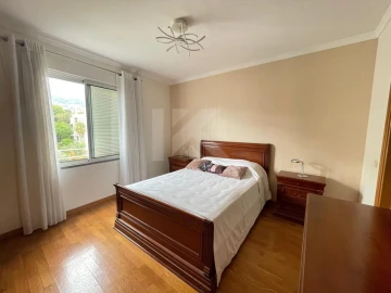 Apartamento T3 para Arrendamento em Funchal (Se)