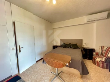 Apartamento T1 para Arrendamento em São Martinho