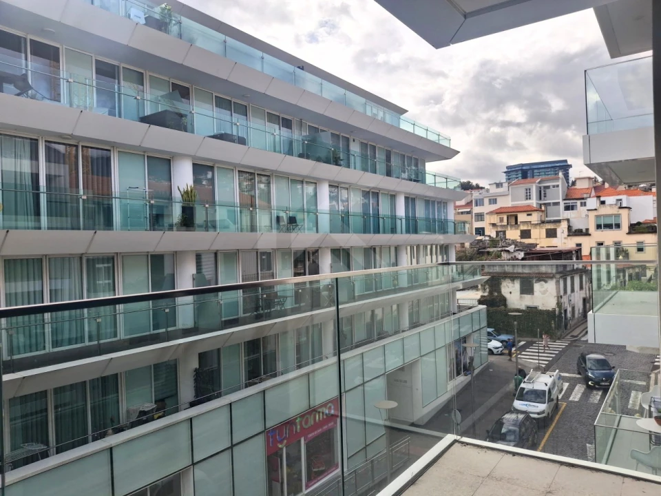 Apartamento T2 para Arrendamento em Funchal (Se) Foto 14