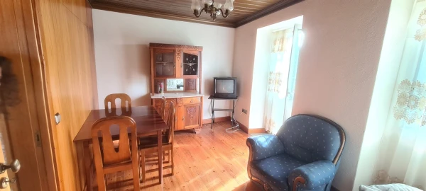Moradia T2 para Venda em Antas e Matela