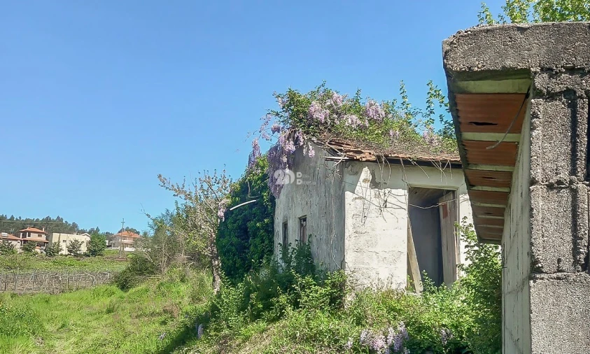 Moradia T2 para Venda em Margaride, Várzea, Lagares, Varziela, Moure Foto 5