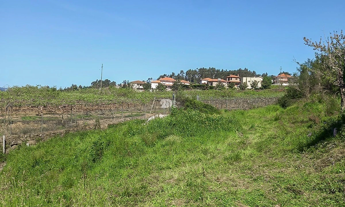 Moradia T2 para Venda em Margaride, Várzea, Lagares, Varziela, Moure Foto 4