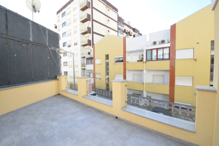 Moradia T3 para Venda em Buarcos Foto 19