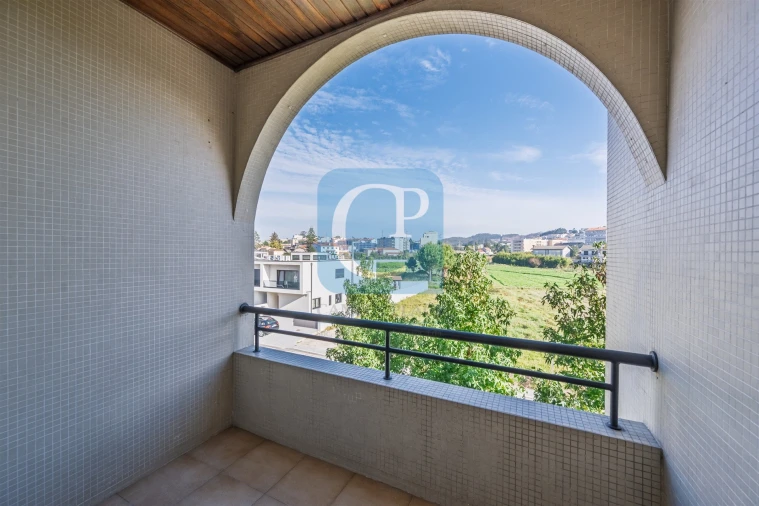 Apartamento T3 para Venda em Rio Tinto Foto 4