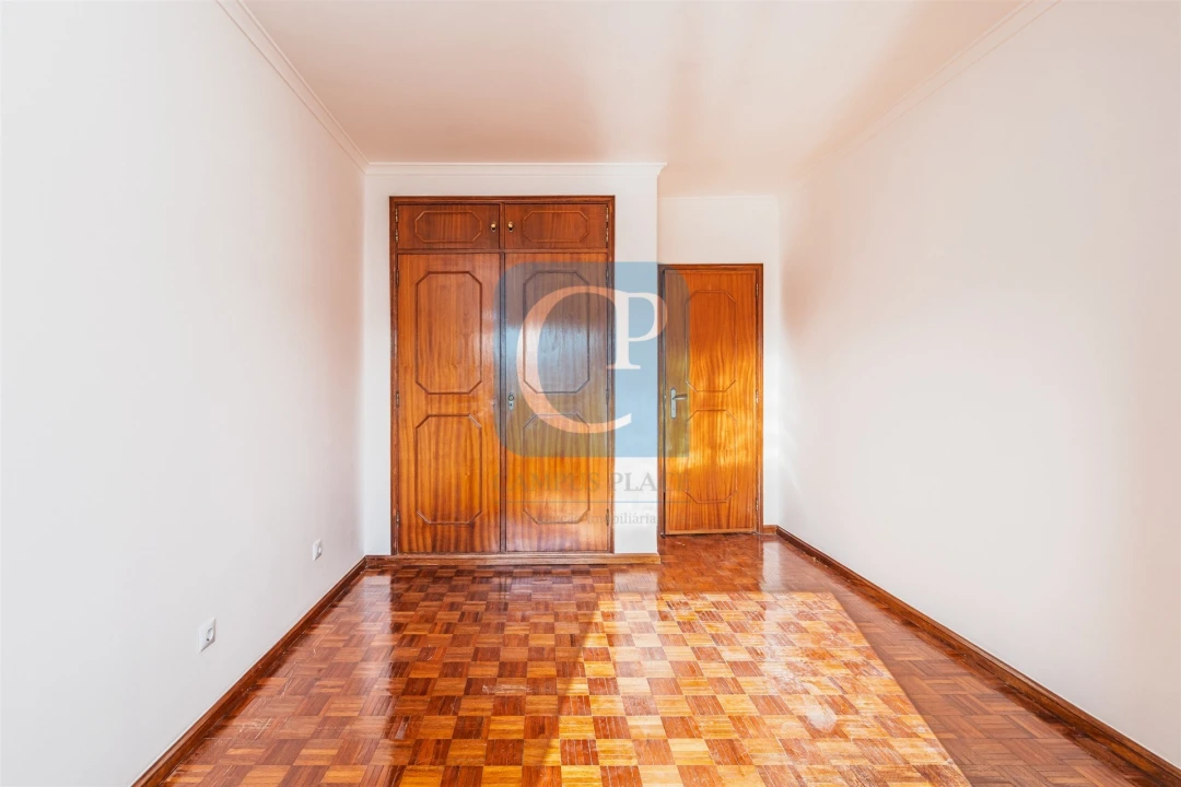 Apartamento T3 para Venda em Rio Tinto Foto 14
