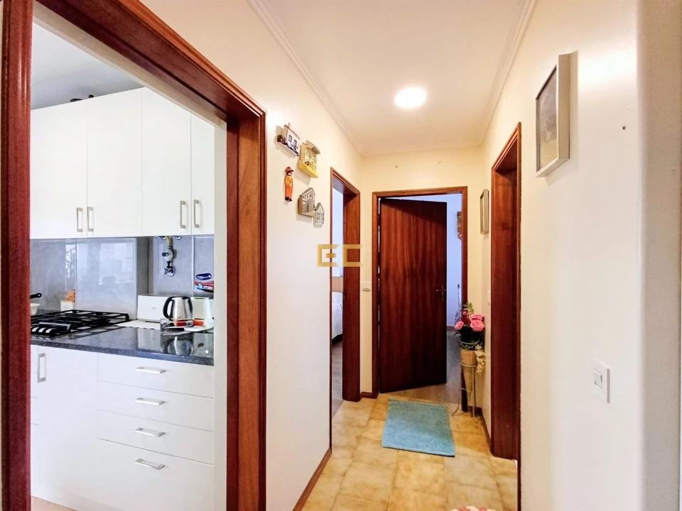 Apartamento T2 para Venda em Buarcos Foto 11