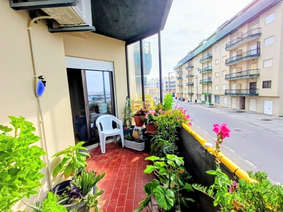 Apartamento T2 para Venda em Buarcos Foto 9