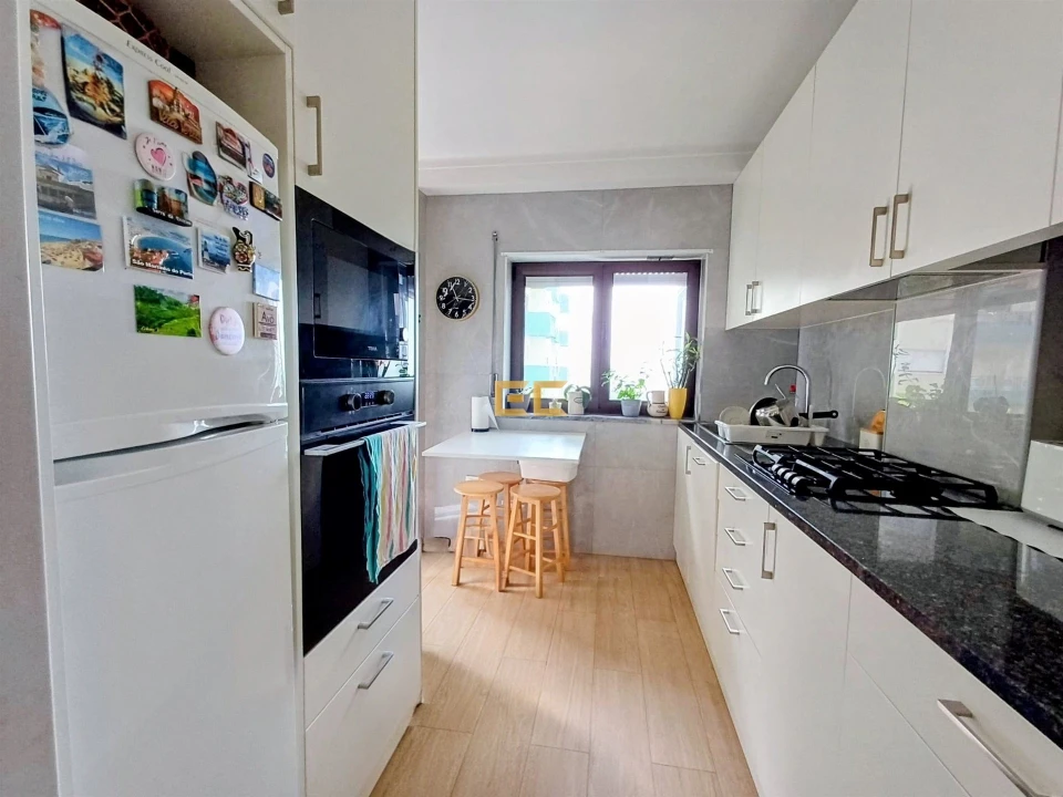 Apartamento T2 para Venda em Buarcos Foto 12