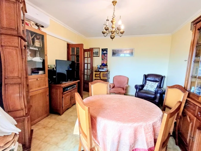 Apartamento T2 para Venda em Buarcos Foto 8