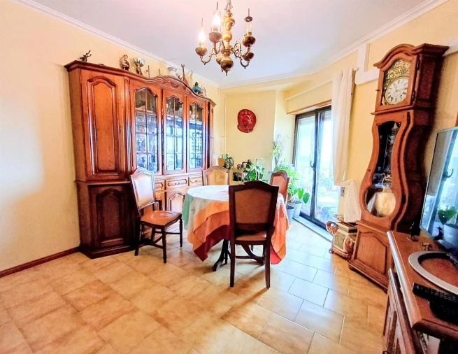 Apartamento T2 para Venda em Buarcos Foto 6
