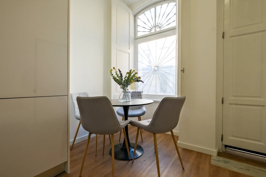 Apartamento T2 para Venda em São Vicente Foto 3
