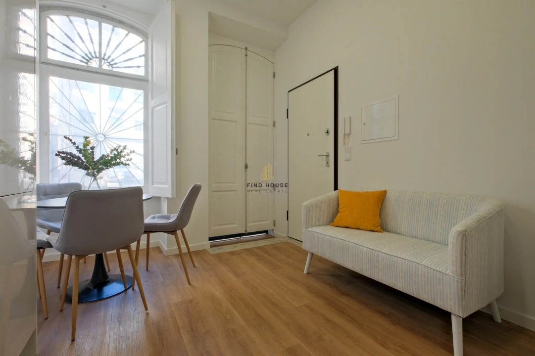 Apartamento T2 para Venda em São Vicente Foto 5