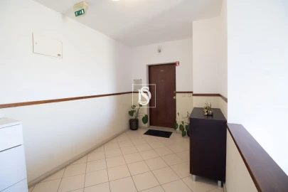 Apartamento T2 para Venda em Amarante (São Gonçalo), Madalena, Cepelos e Gatão